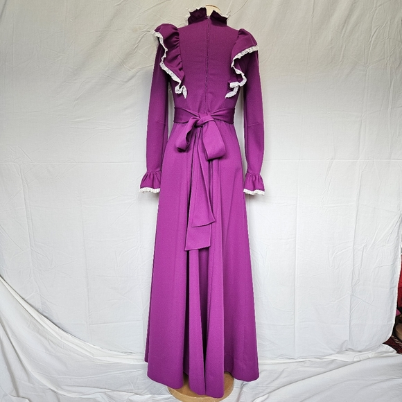 SOLD🌈1970s Fuschia Psychedelic Prairie Dress - Picture 7 of 13